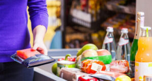 Study Warns Removing Plastic Packaging Could Drive Grocery Prices Higher
