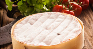 EU Recycling Regulation Causes Dispute Around Camembert Packaging